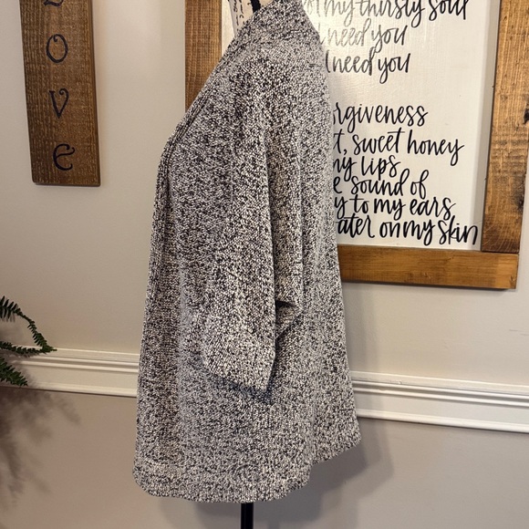 Banana Republic Marled Cotton-Blend Shawl Collar Slouch Cardigan - Picture 3 of 10